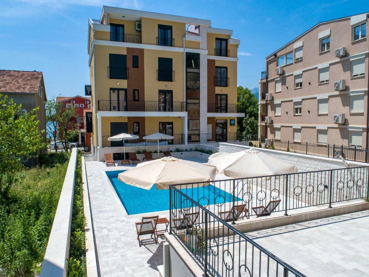 Sealine Apartments A1 ティヴァト エクステリア 写真